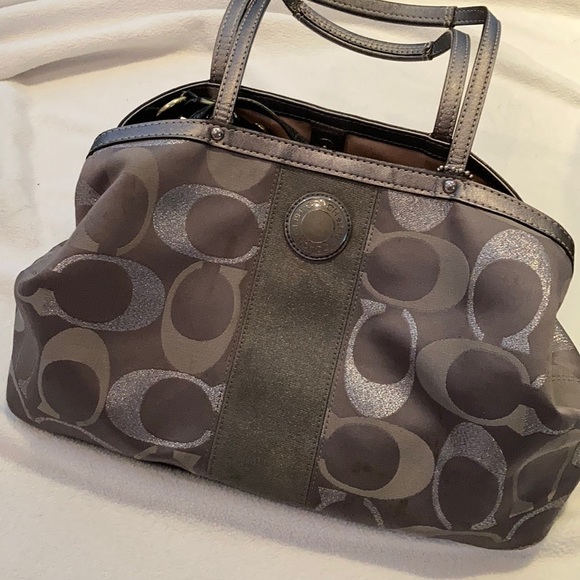 Coach purse Lot! - Picture 10 of 12